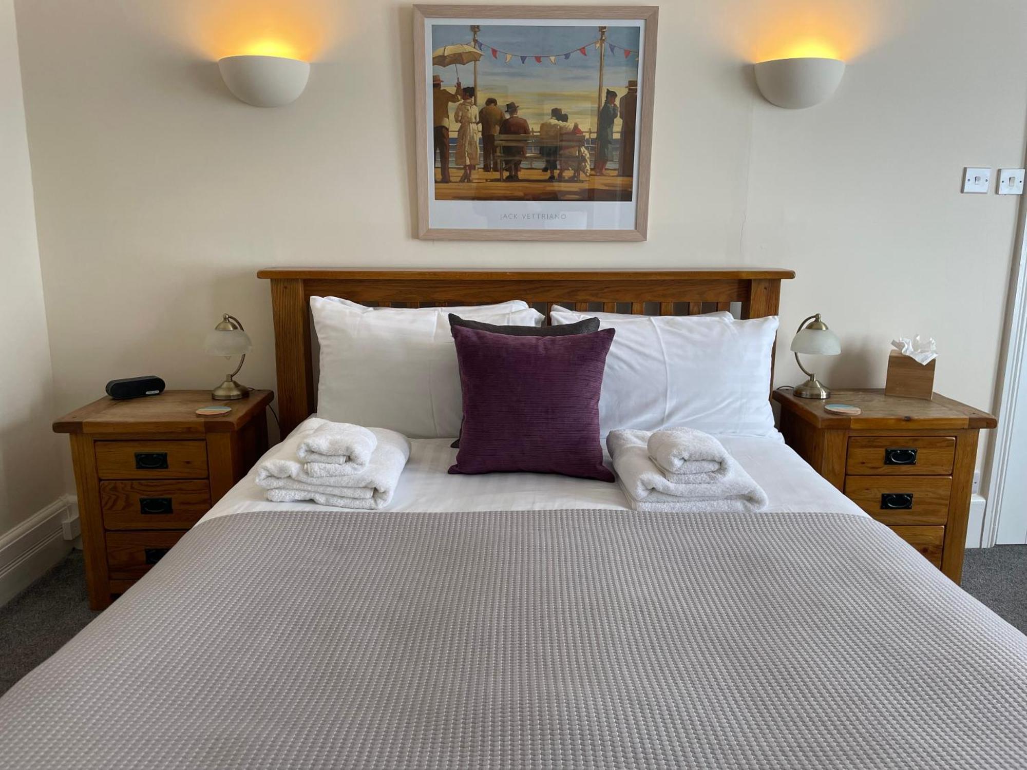 קרומר The Red Lion Hotel מראה חיצוני תמונה A bedroom at the hotel